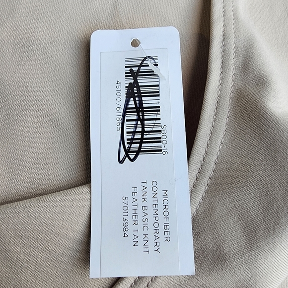 NWT CHICO'S Microfiber Contemporary Basic Knit Tank Beige Feather Tan Size 3 XL - Picture 10 of 11